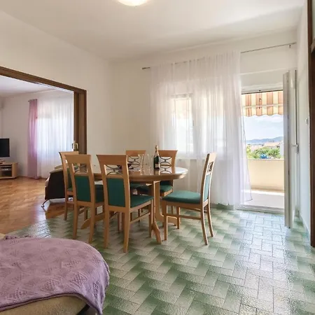 Apartment Lovely In With Wifi *